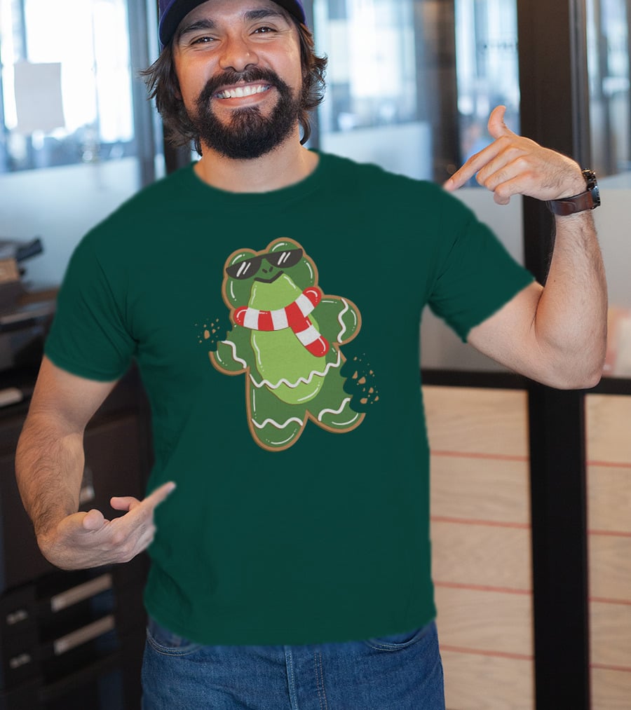 Boomerna Gingerfrog Cookie With Sunglasses And Scarf T-Shirt