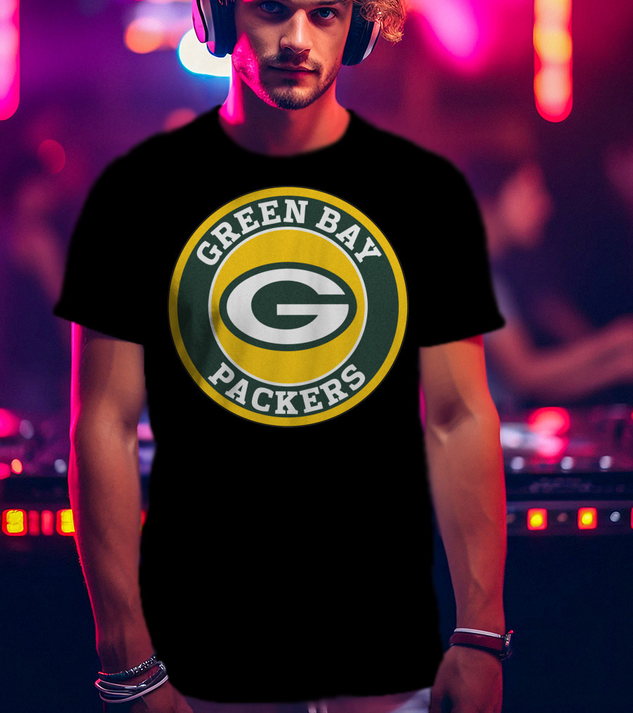 Green Bay Packers Football Team Circle T-Shirt