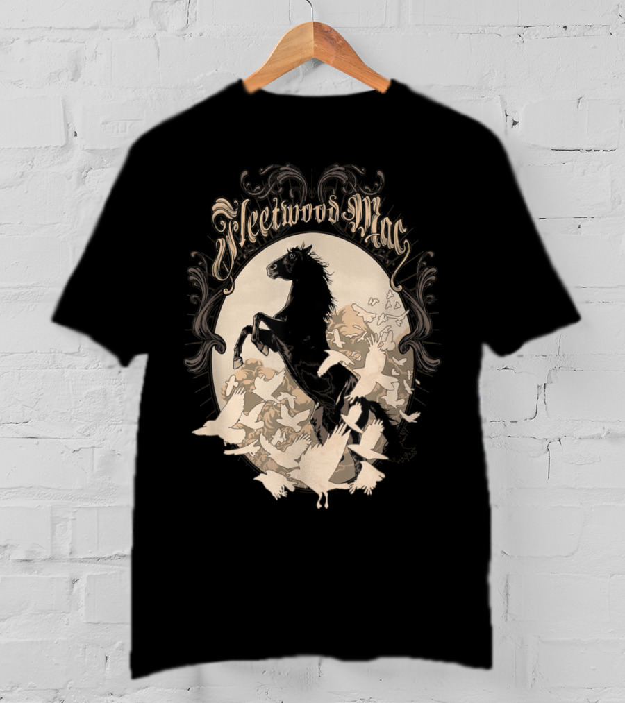 Fleetwood Mac Horse Lover Pet Present Awesome T-Shirt