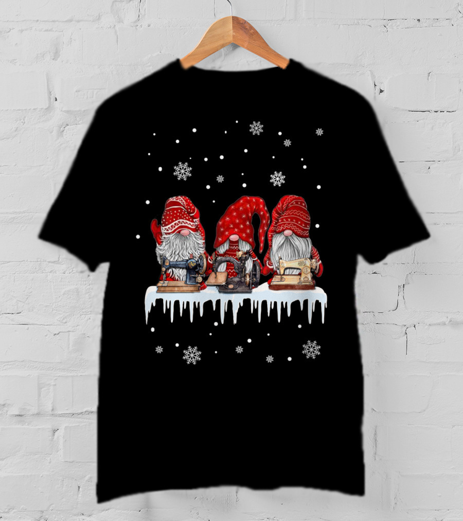 Christmas Gnome Red Sewing Machine Snowflakes T-Shirt