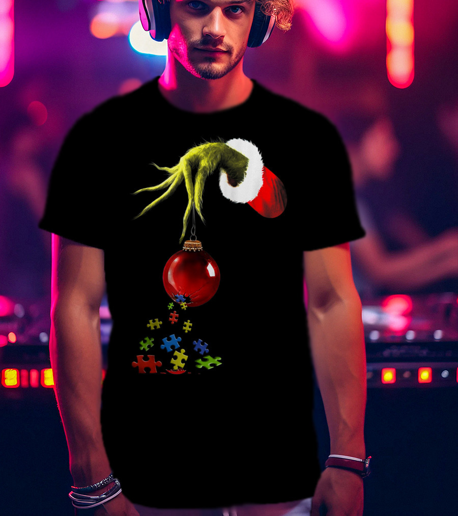 Grinch Hand Holding Red Ornament With Autism Puzzle Pieces T-Shirt