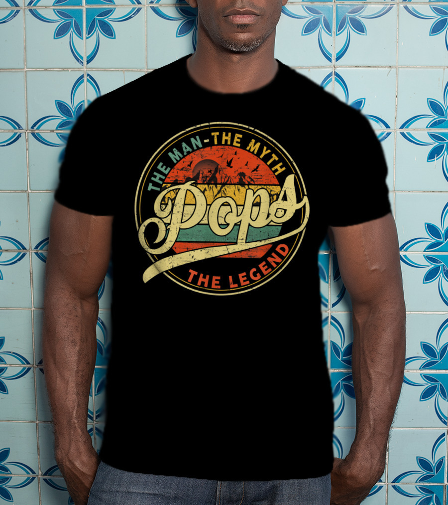 Pops The Man The Myth The Legend Vintage Grandpa Ideas T-Shirt