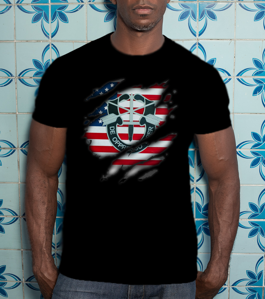 De Oppresso Liber American Flag Special Forces Hlkh148 T-Shirt