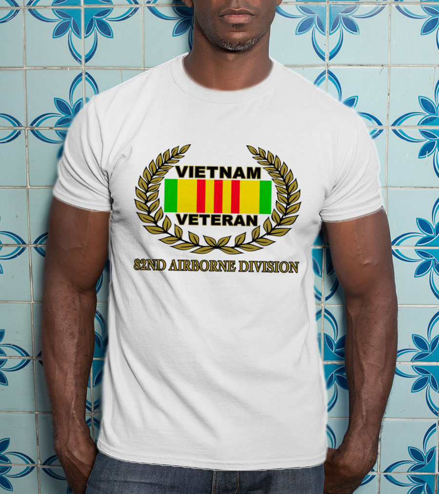 Vietnam Veteran 82Nd Airborne Division T-Shirt