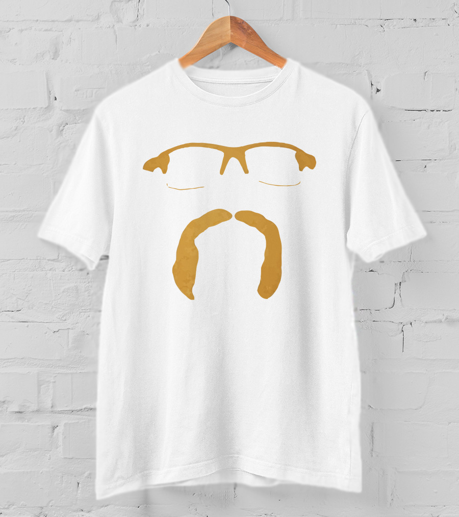 Dobnak Glasses And Mustache Minimalist T-Shirt