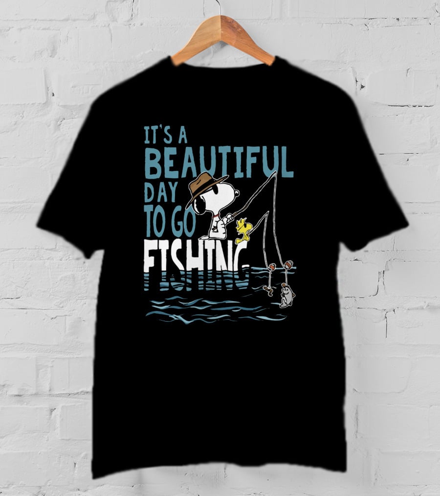 It's A Beautiful Day To Go Fishing Snoopy Charlie Brown Peanuts Woodstock T-Shirt