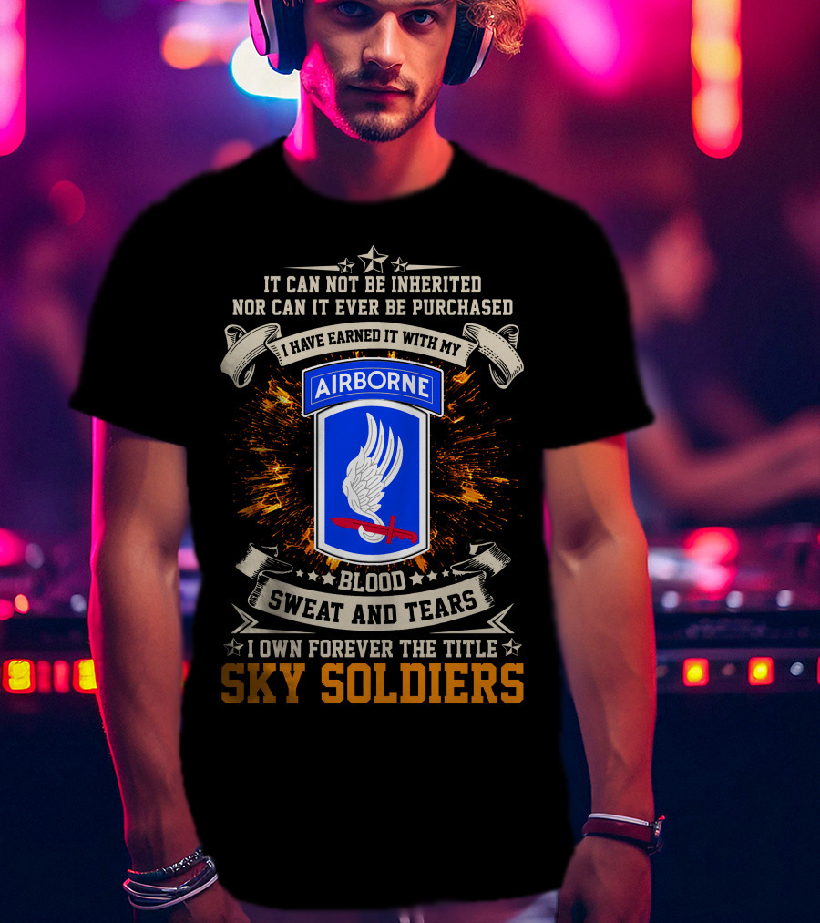173rd Airborne Brigade Sky Soldiers Blood Sweat And Tears Badge T-Shirt