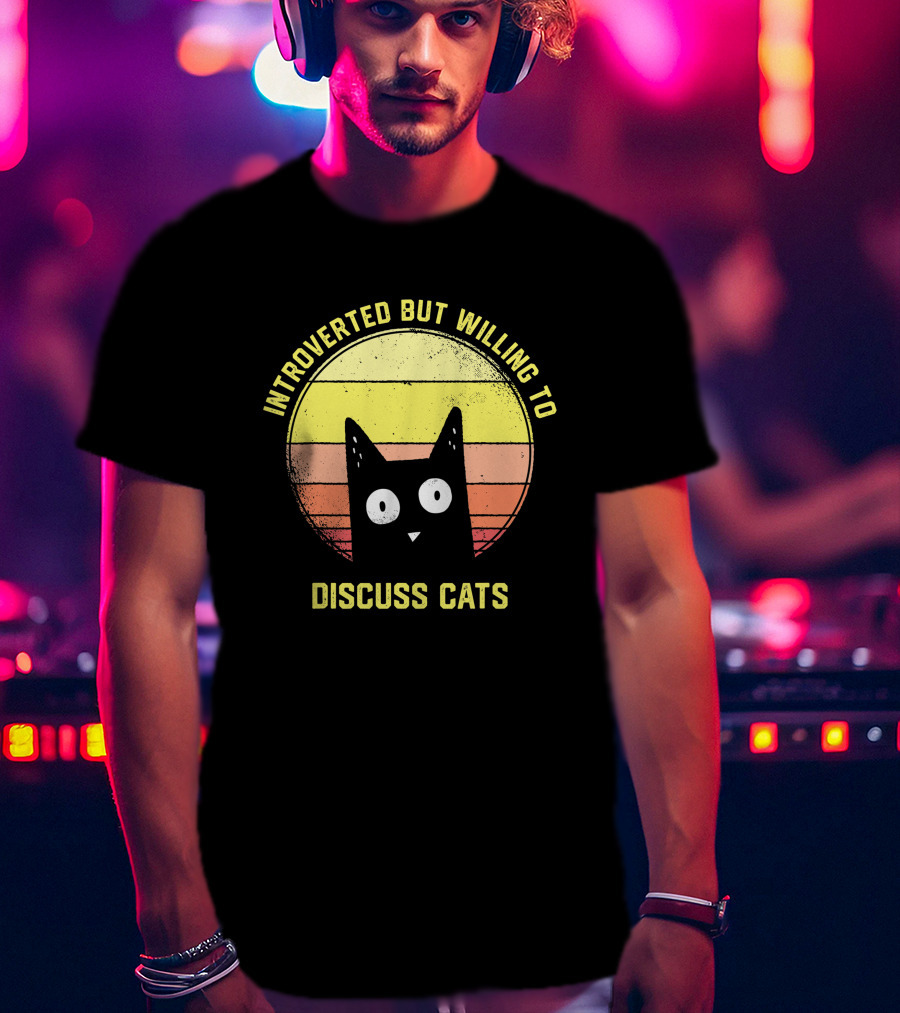 Introverted But Willing To Discuss Cats Retro Vintage Style Cat Lover T-Shirt