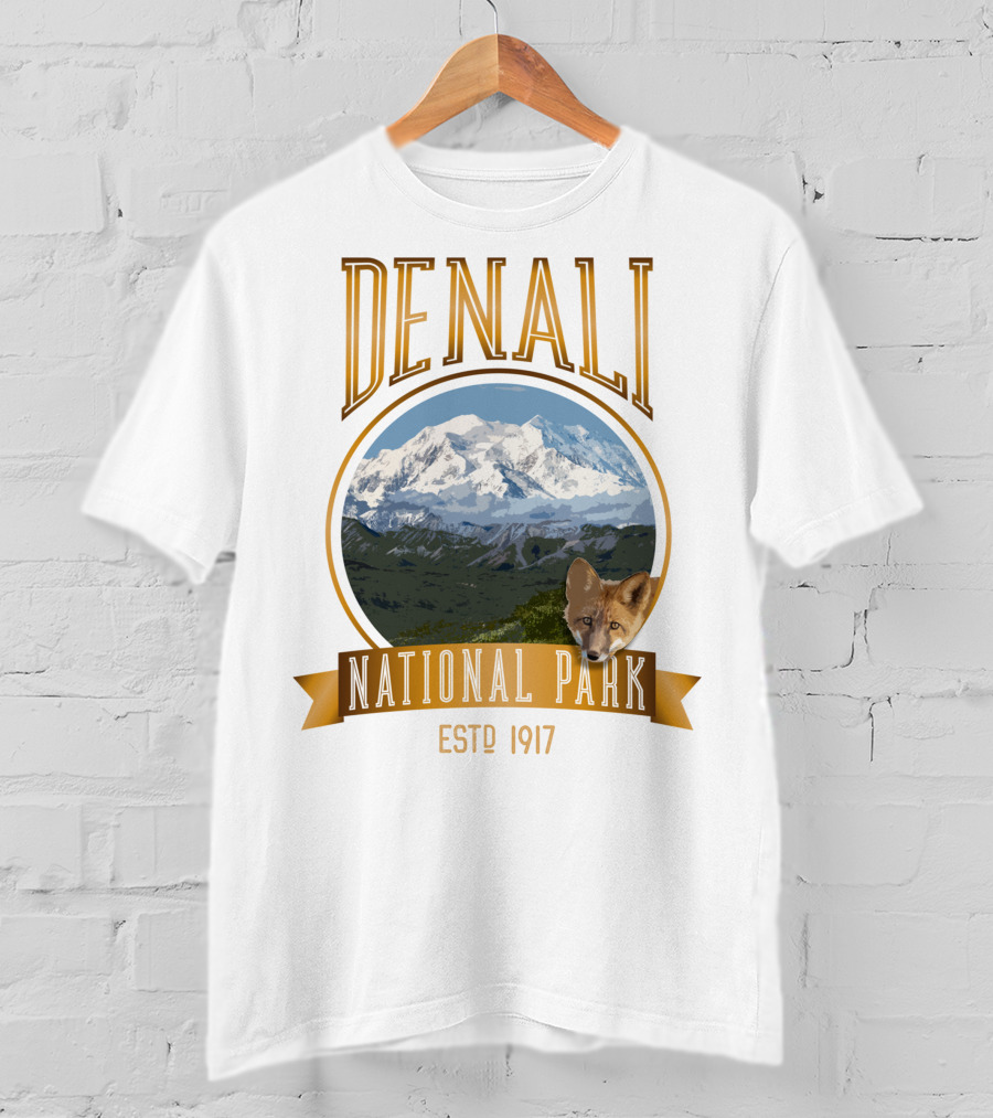 Denali National Park Estd 1917 With Mt. McKinley And Fox T-Shirt