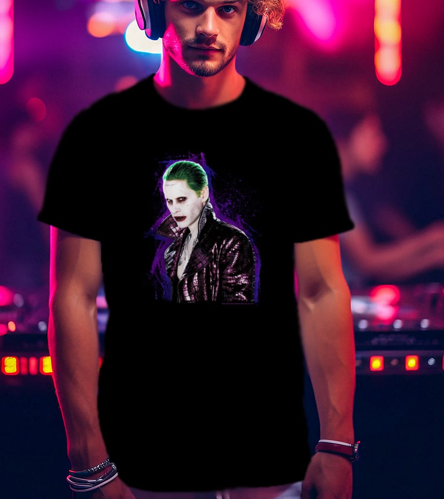 Suicide Squad Joker Stare Green Hair Purple Background T-Shirt