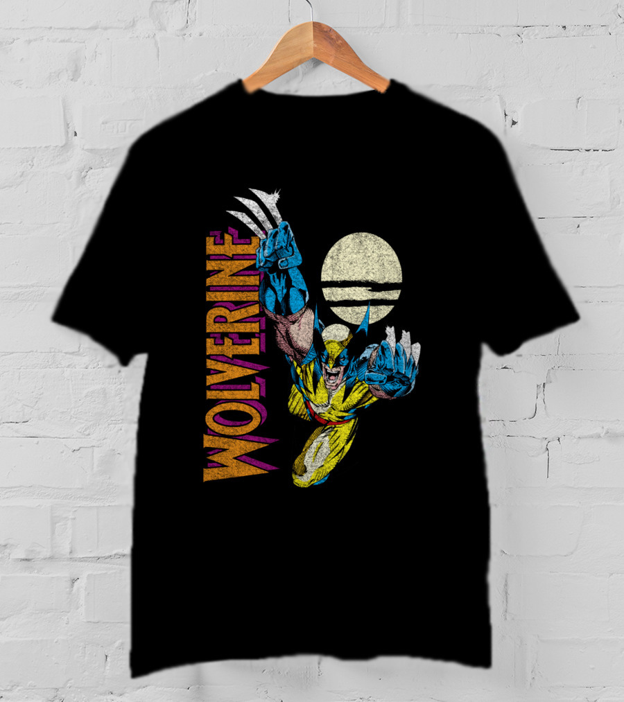 Wolverine Vintage Colorful Claws Action With Moon Marvel X Men Classic T-Shirt