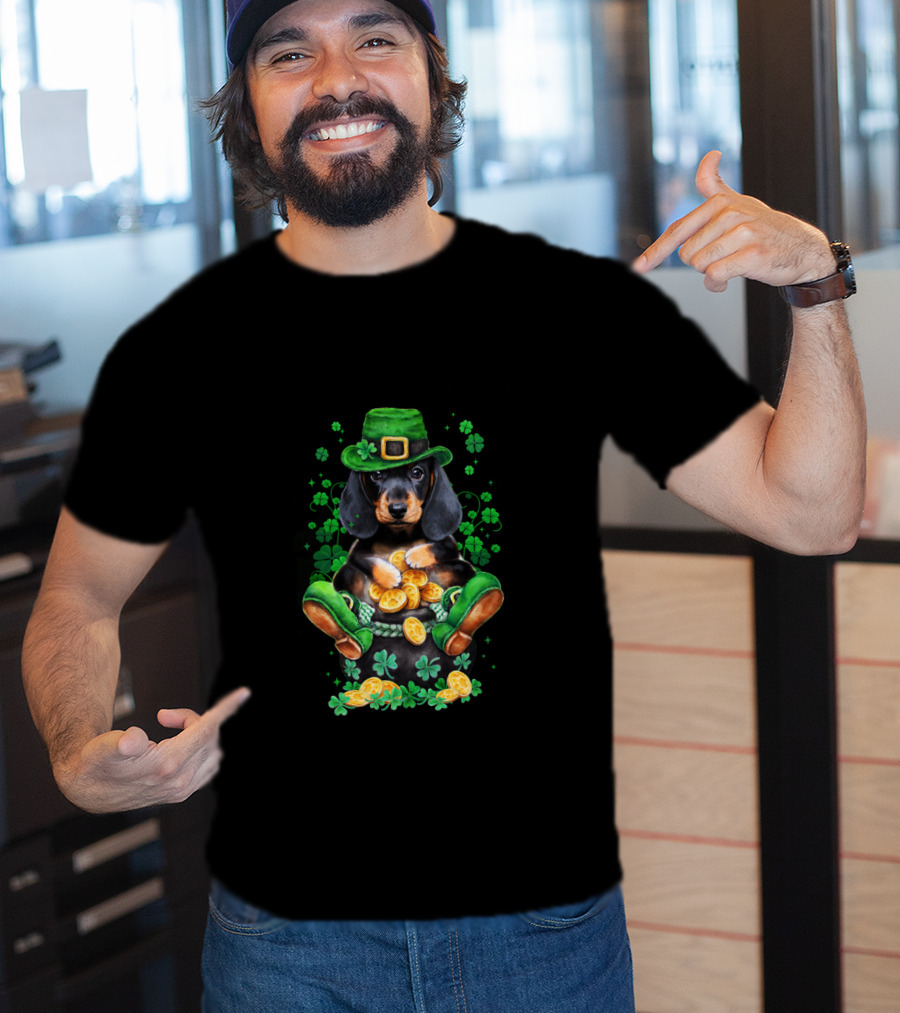 Dachshund Patrick Baby Funny Patrick Leprechaun Hat Shamrocks Pot Of Gold Coins T-Shirt