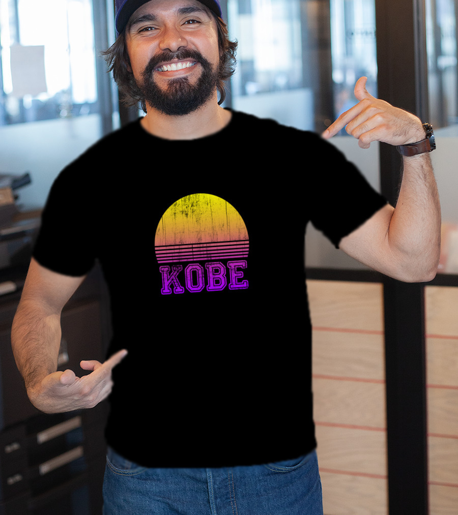 Kobe Distressed Sunset Japan Vacation T-Shirt
