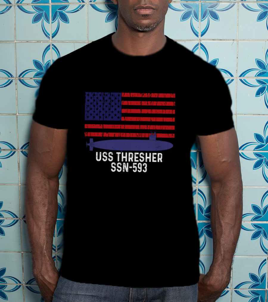 USS Thresher SSN-593 Vintage American Flag Submarine Navy T-Shirt