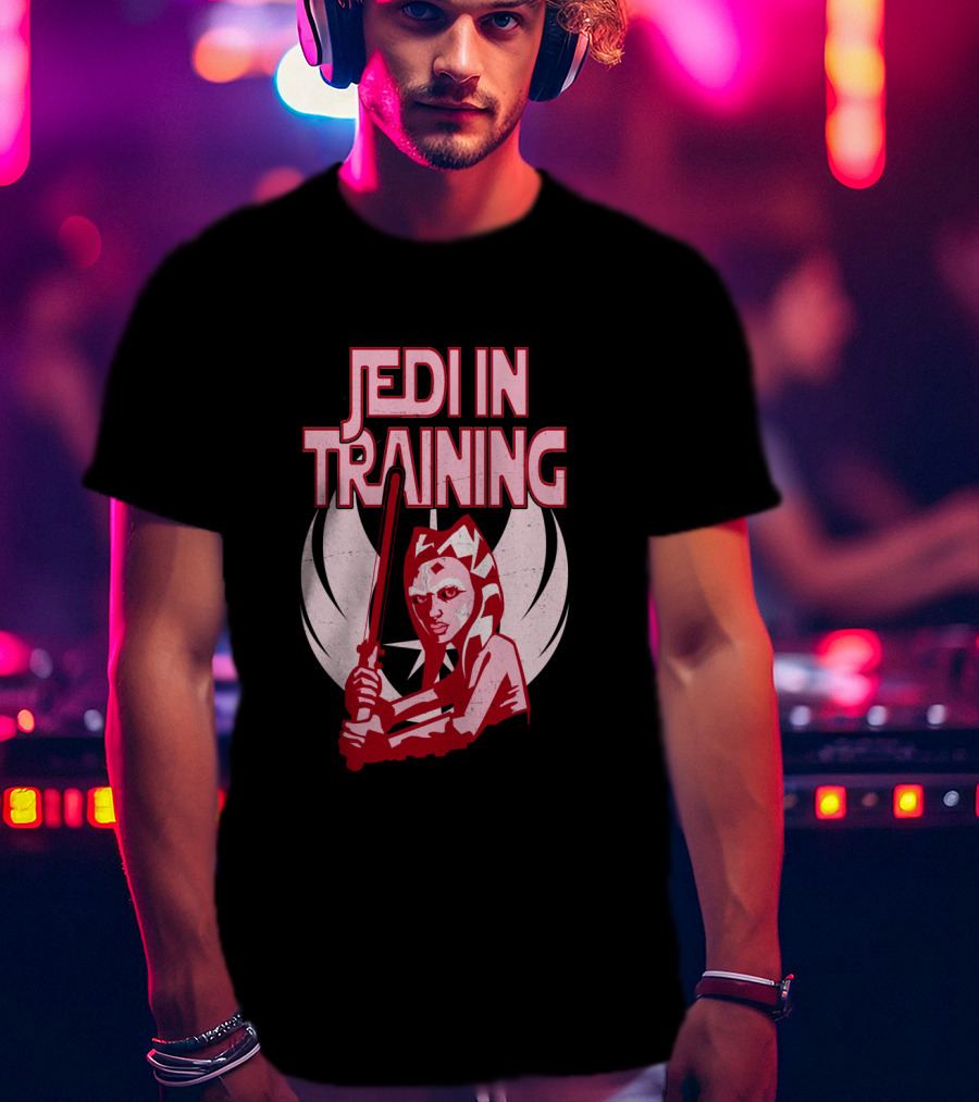 Jedi In Training Ahsoka Tano Clone Wars T-Shirt