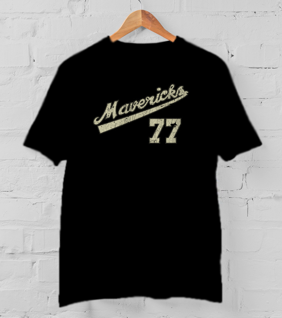 Mavericks 77 Baseball Portland Mavericks T-Shirt