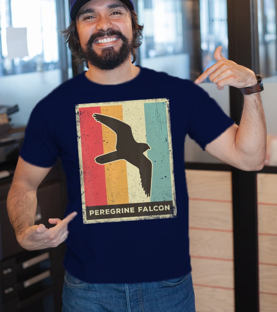 Peregrine Falcon Lover Vintage Animal Retro Stripes T-Shirt