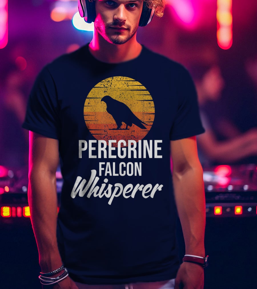 Peregrine Falcon Whisperer Bird Nature Silhouette Retro Sun T-Shirt