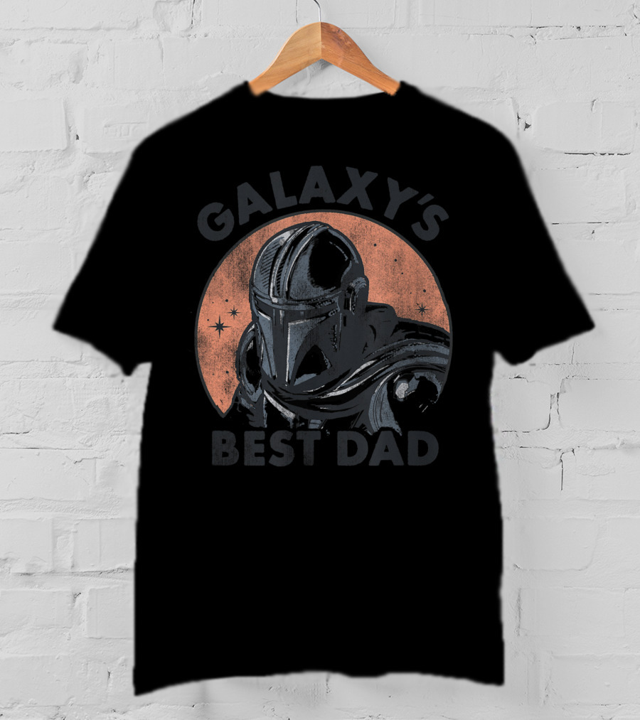 Star Wars The Mandalorian Galaxy's Best Dad Father's Day Sparkle Outline T-Shirt