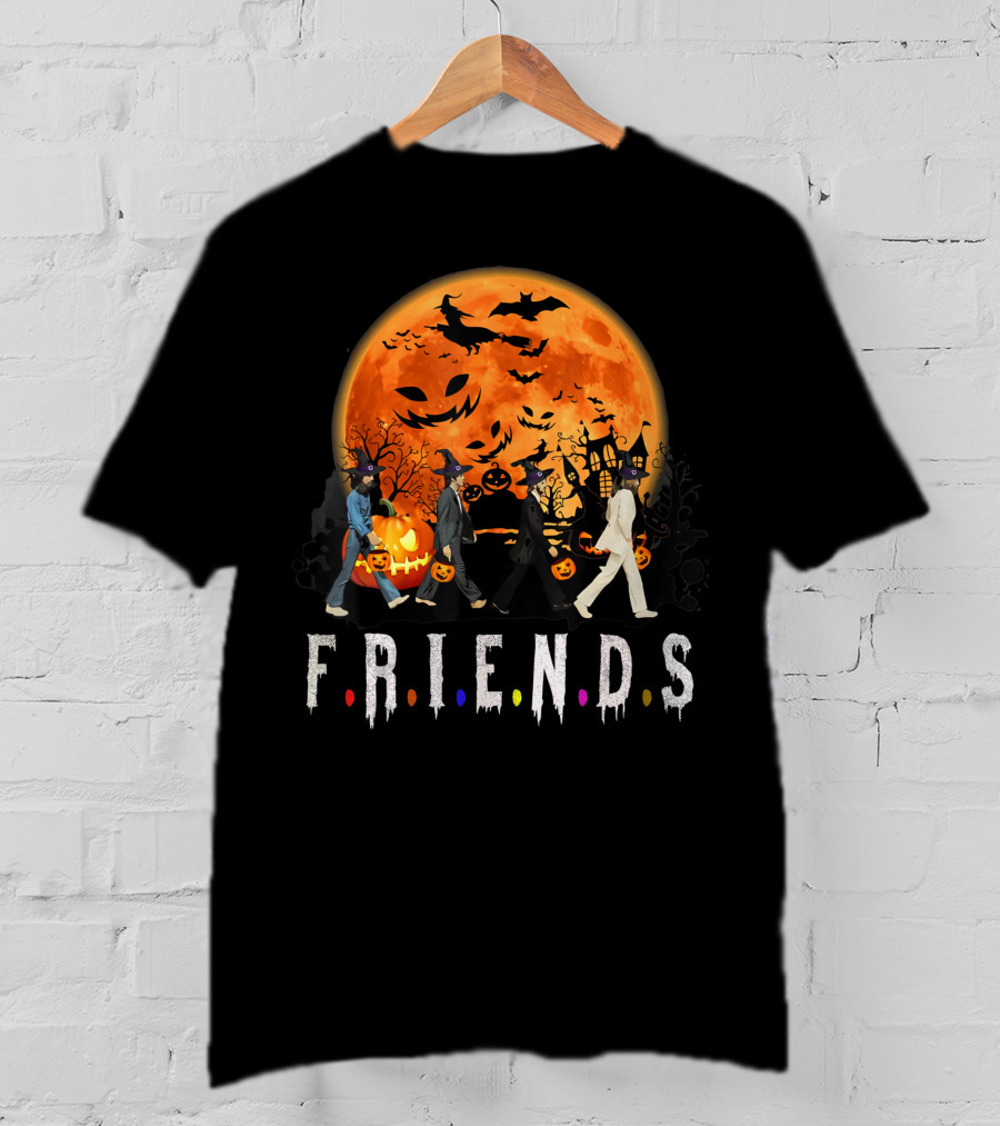 FRIENDS Funnycharacters Halloween Moon Trick Or Treat T-Shirt