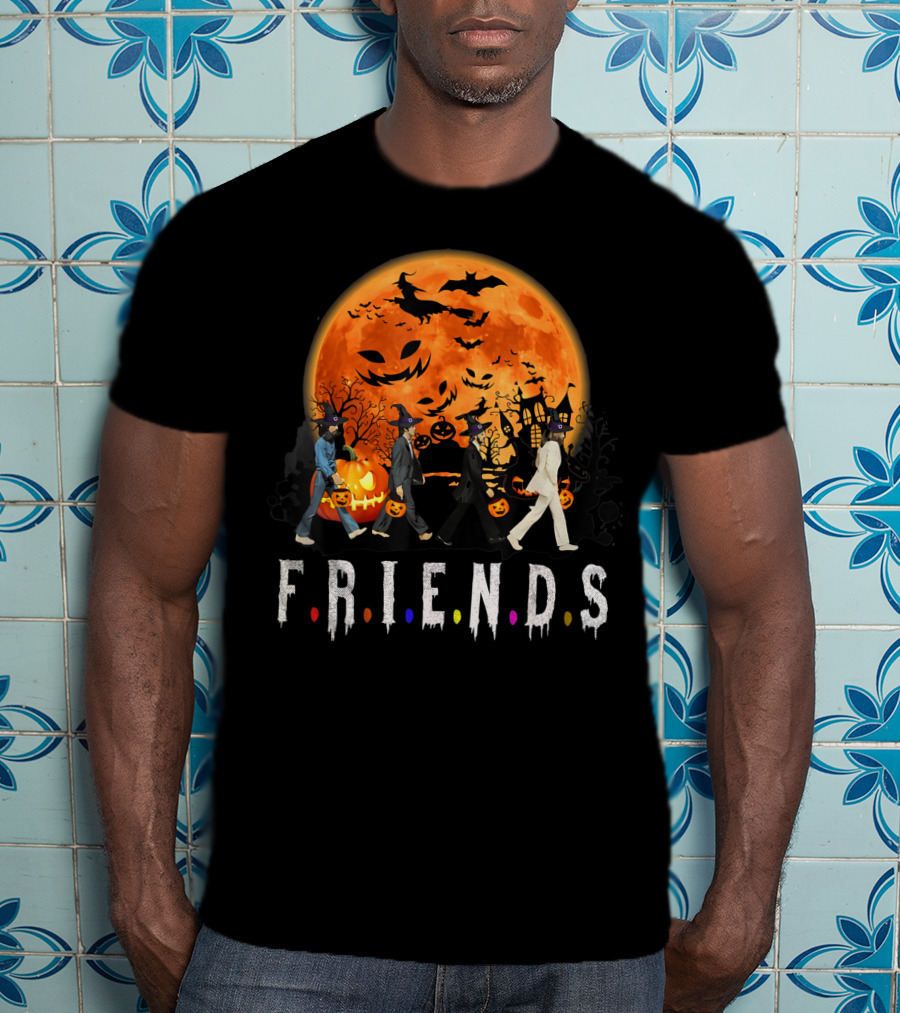 FRIENDS Funnycharacters Halloween Moon Trick Or Treat T-Shirt