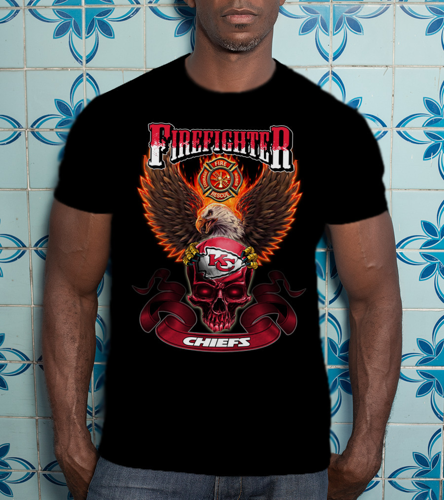 Firefighter Fire Rescue Kansas City Chiefs Chiefs Eagle Skull T-Shirt