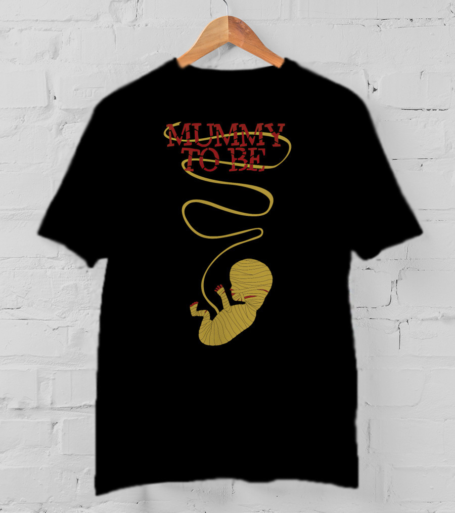 Mummy To Be Halloween Pregnancy Announcement T-Shirt