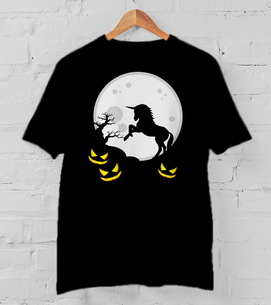 Halloween Unicorn And Jack-O'-Lanterns Full Moon Scene T-Shirt