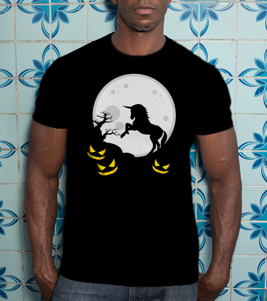 Halloween Unicorn And Jack-O'-Lanterns Full Moon Scene T-Shirt