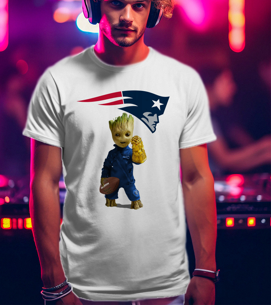 New England Patriots Groot Football Infinity Gauntlet T-Shirt