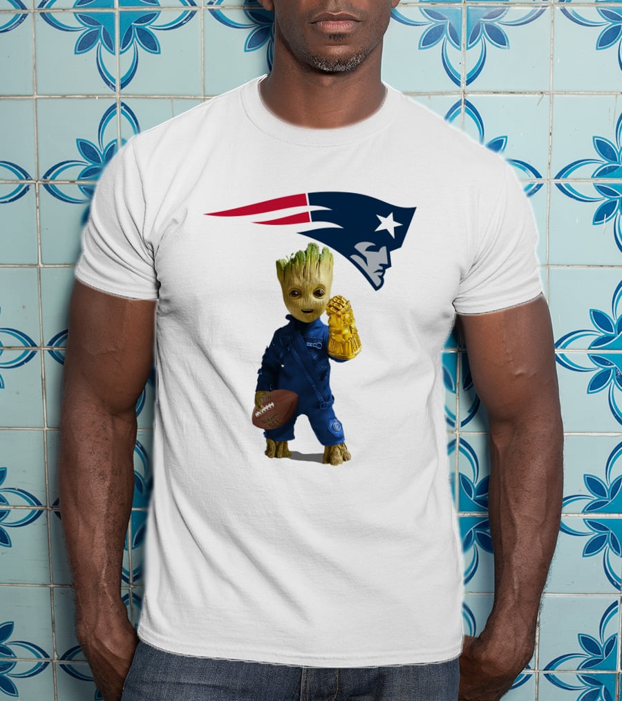 New England Patriots Groot Football Infinity Gauntlet T-Shirt