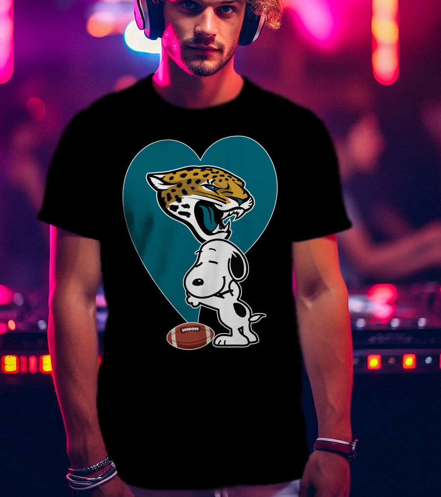 Jacksonville Jaguars Snoopy Heart Football Hug T-Shirt