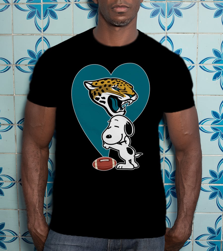 Jacksonville Jaguars Snoopy Heart Football Hug T-Shirt