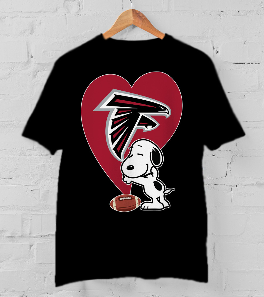 Atlanta Falcons Snoopy Heart Football Hug T-Shirt