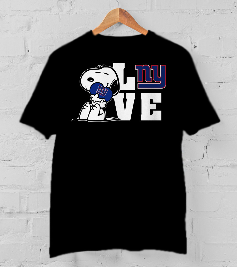 Snoopy Holding New York Giants Love T-Shirt