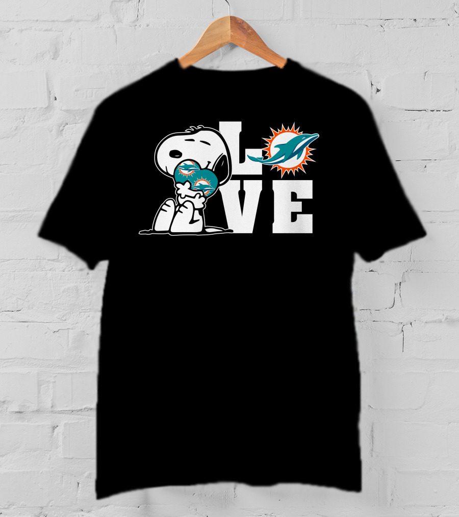 Snoopy Dolphins Love Miami Football T-Shirt