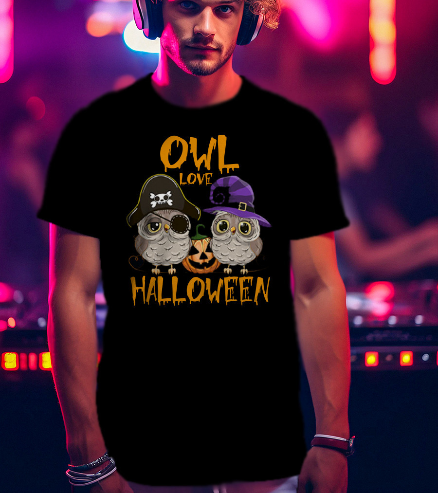 Owl Love Halloween Pirate And Witch Owls Pumpkin T-Shirt