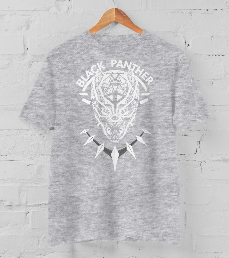 Black Panther Wakanda Tribal Mask Necklace T-Shirt