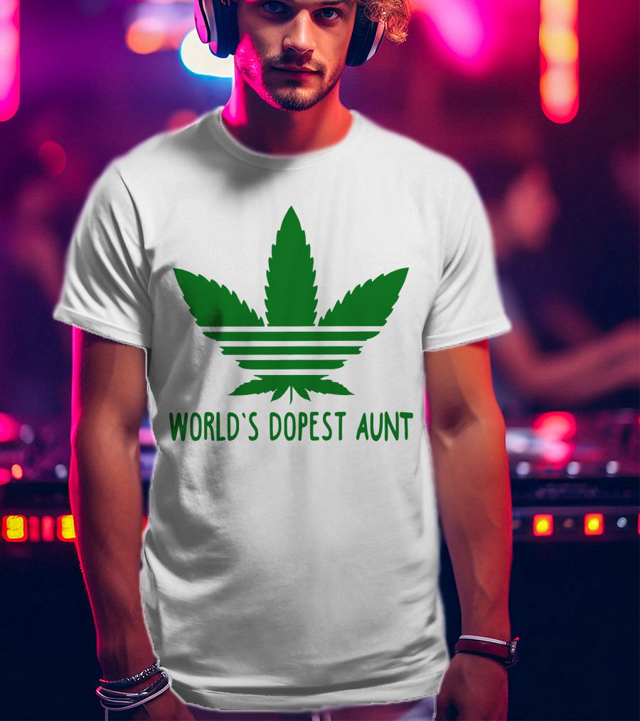 World's Dopest Aunt Marijuana Leaf Stripes T-Shirt