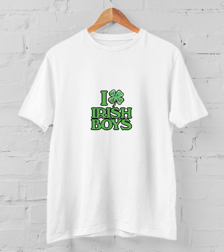 I Love Irish Boys Shamrock Charm T-Shirt