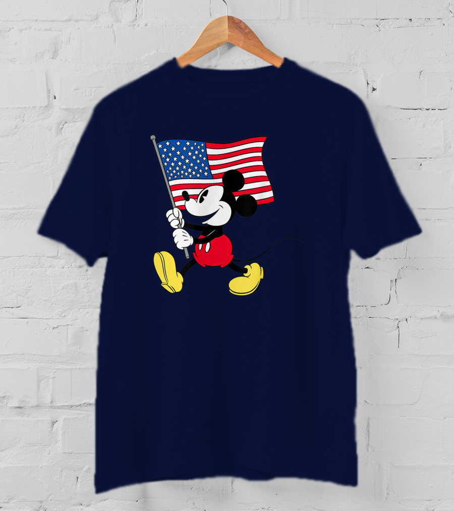 Mickey Mouse Holding American Flag Patriotic Disney T-Shirt
