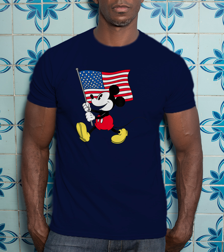 Mickey Mouse Holding American Flag Patriotic Disney T-Shirt