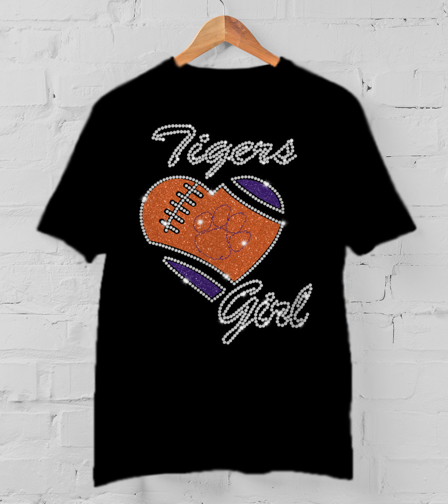 G1003 Clemson Tigers Girl Football Heart T-Shirt