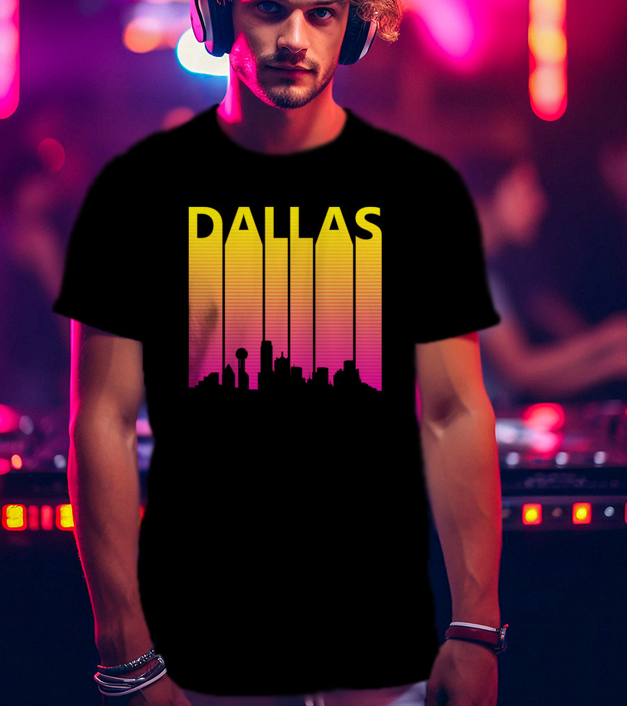 Dallas 1980s Retro Skyline Silhouette In Neon Gradient T-Shirt