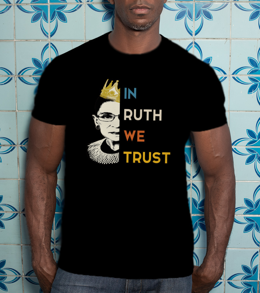 IN RUTH WE TRUST Crown Collar Half T-Shirt