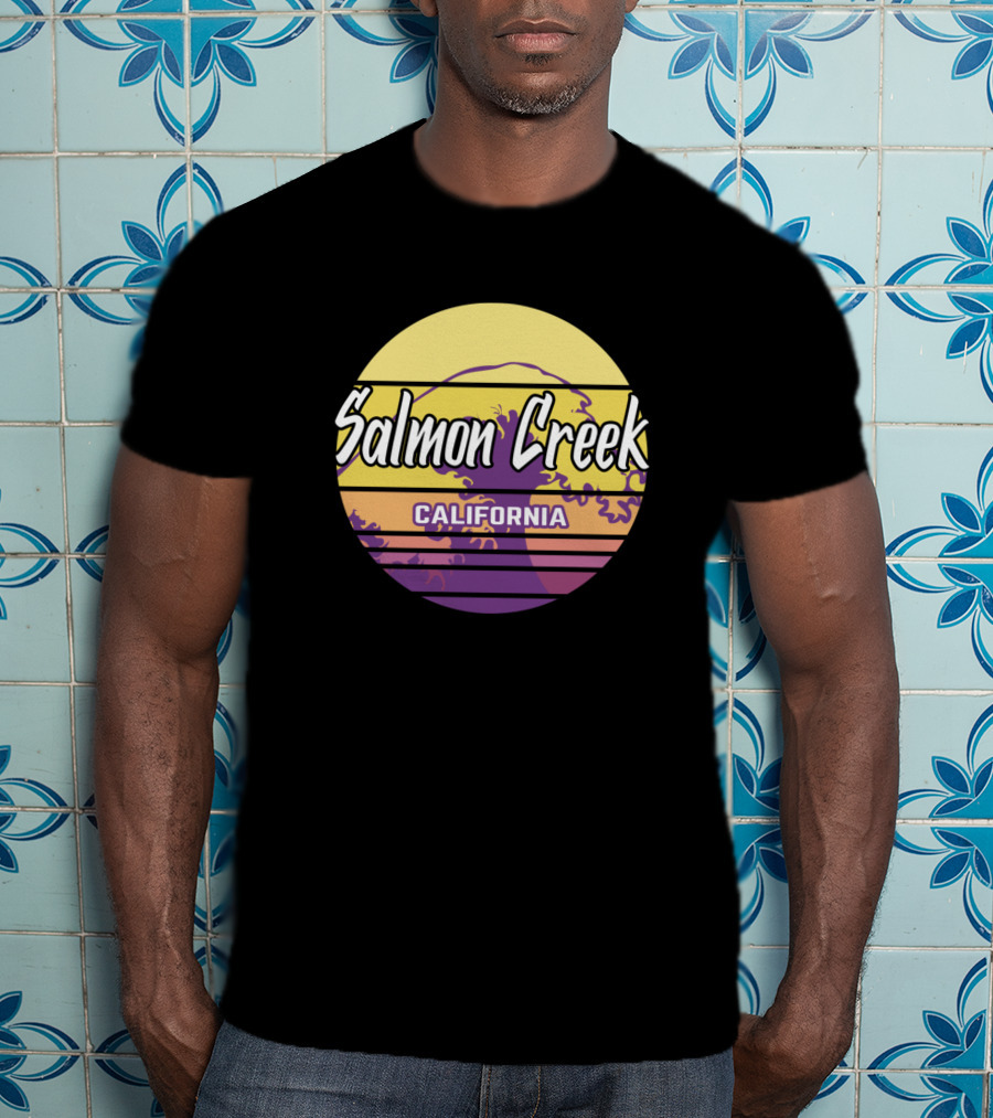 Salmon Creek California Retro Wave Sunset Circle T-Shirt