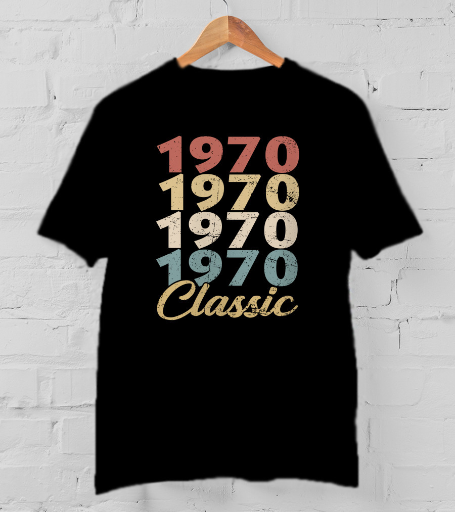 1970 Classic Retro T-Shirt