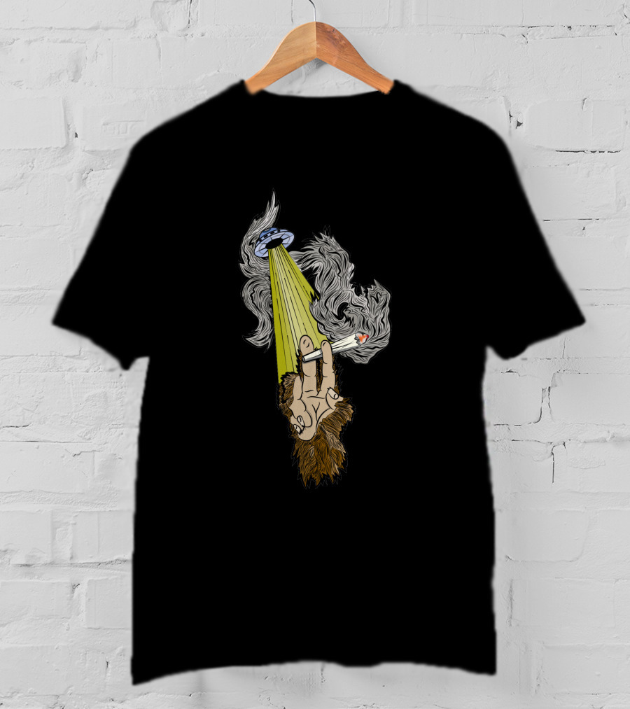 UFO Encounter With Sasquatch Smoking In Alien Light Beam T-Shirt