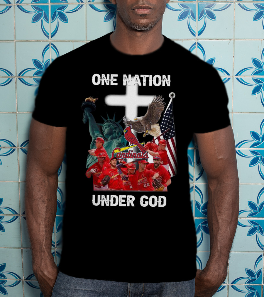 St Louis Cardinals One Nation Under God Liberty Statue Eagle Flag T-Shirt
