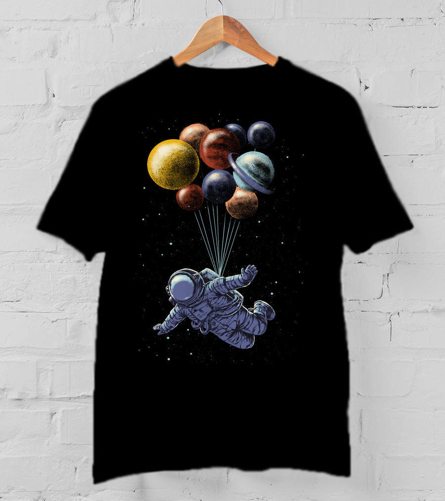 Space Travel Astronaut With Planet Balloons T-Shirt